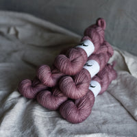 Black Elephant Singles Fingering (M-Z)