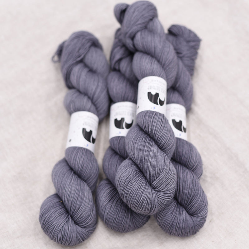 Black Elephant Singles Fingering (M-Z)