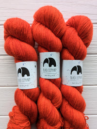 Black Elephant Singles Fingering (A-L)
