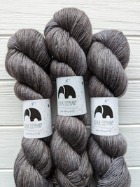 Black Elephant Singles Fingering (M-Z)