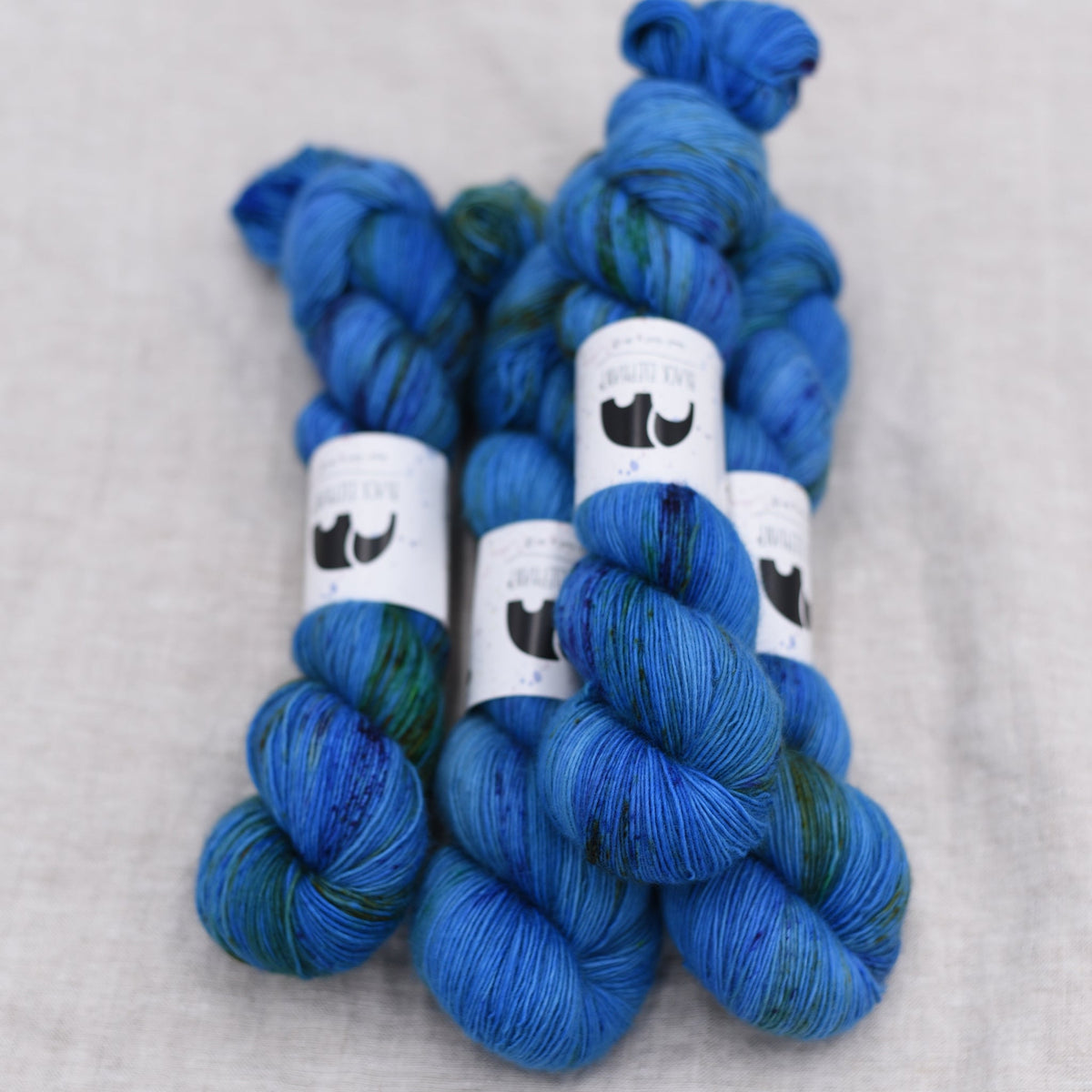 Black Elephant Singles Fingering (M-Z)