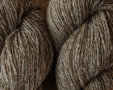 biches & bûches - le petit lambswool grey brown
