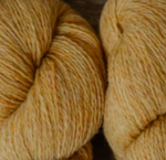biches & bûches - le petit lambswool light yellow