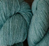 biches & bûches - le petit lambswool turquoise
