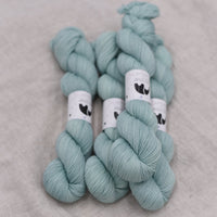 Black Elephant Singles Fingering (M-Z)
