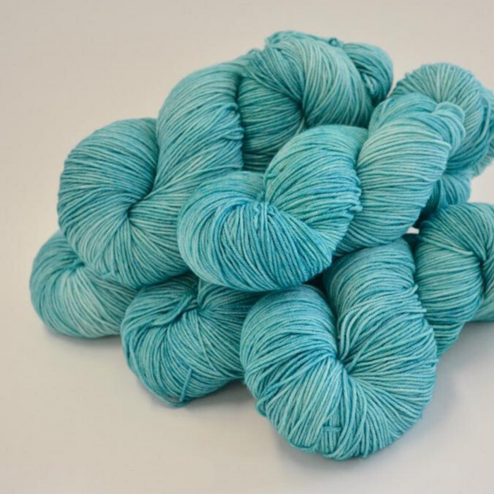 Riverside Studio - Super Sock blue Fingering Yarn