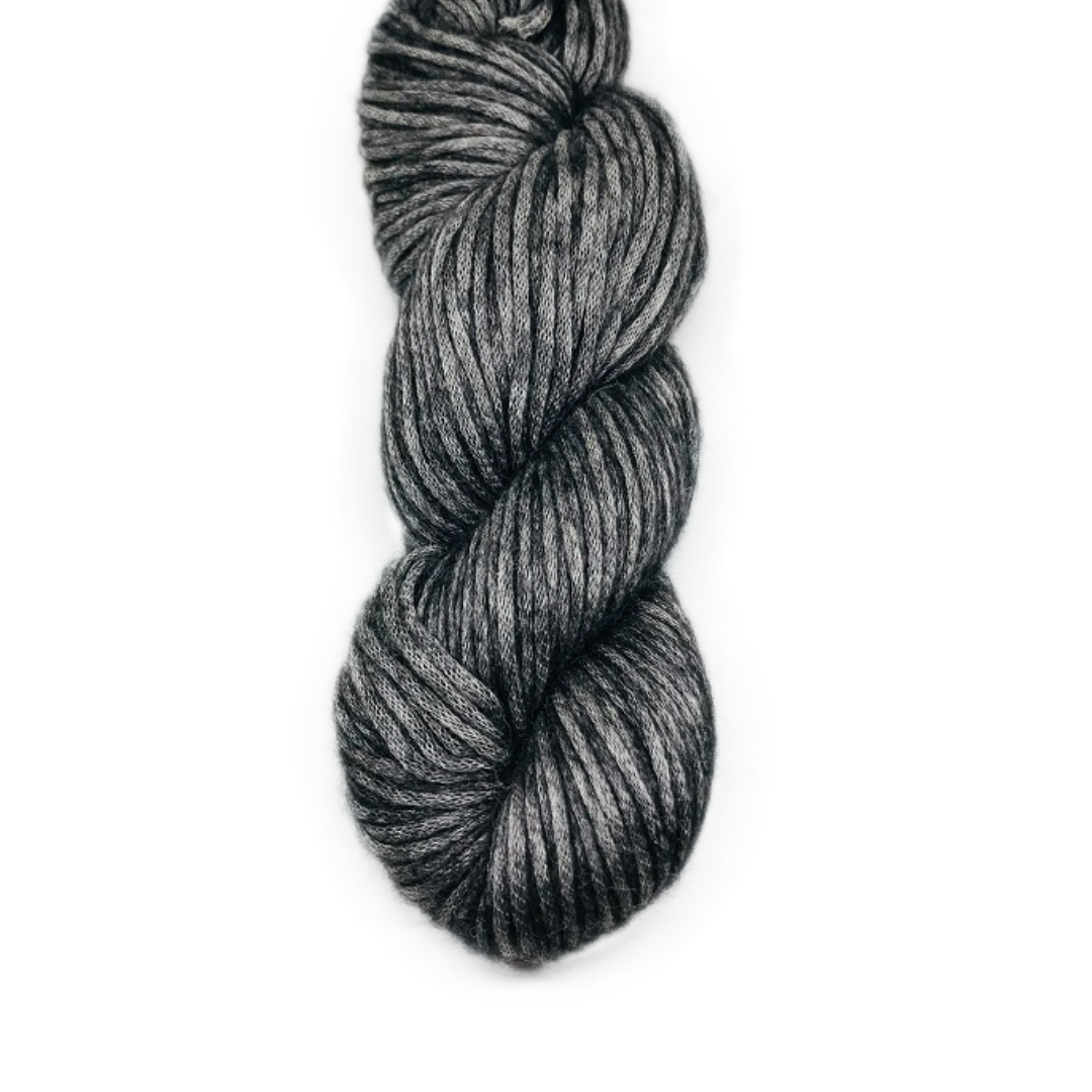 amelie by illimani yarn