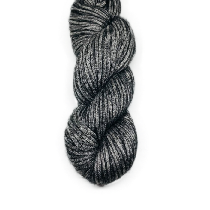 amelie by illimani yarn