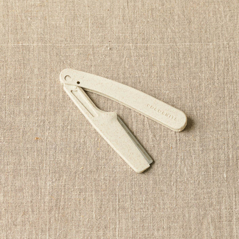 Cocoknits Fuzz Off Comb