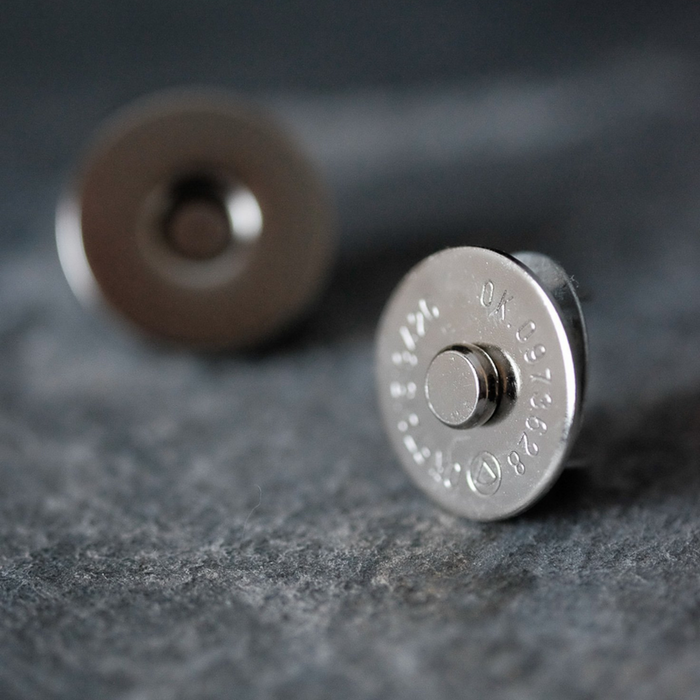 Merchant & Mills Magnetic Snaps