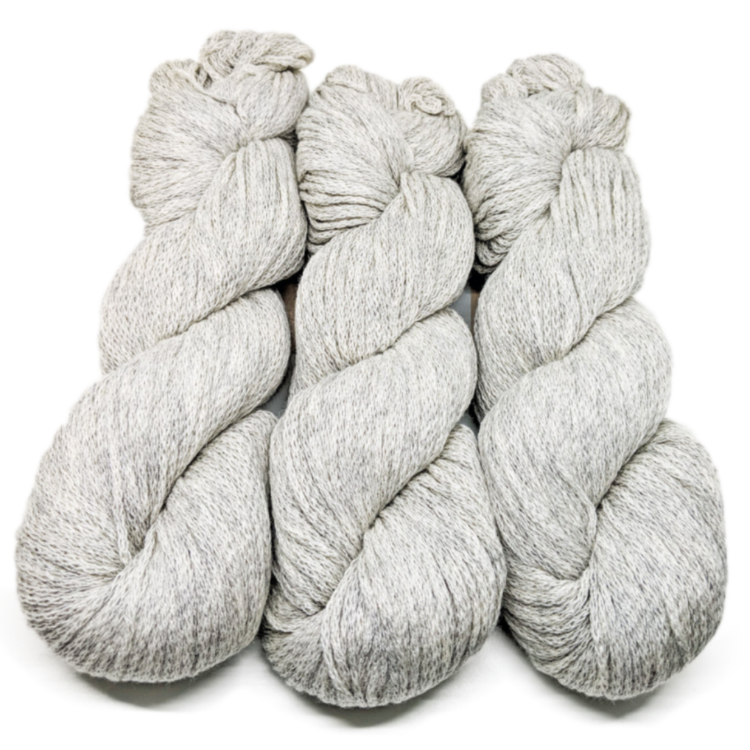 Sabri II Organic Worsted yarn by Illimani Yarn