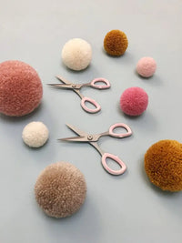 Pom Maker - The Ultimate Pompom Scissors