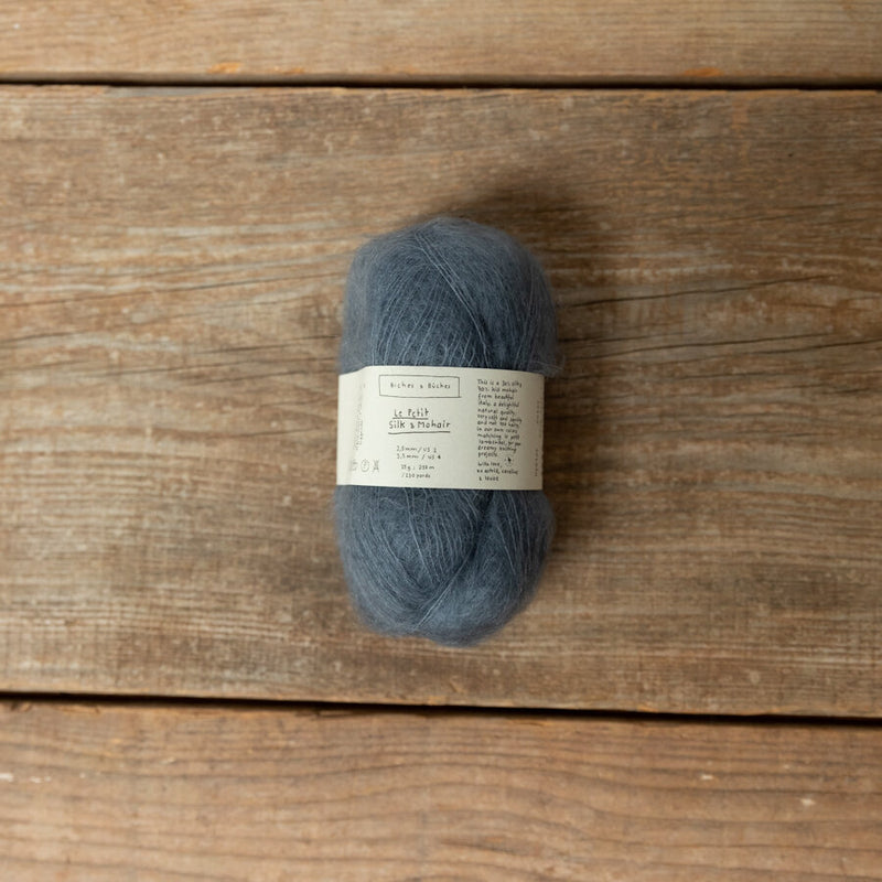 biches & bûches: le petit silk & mohair blue grey