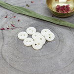 buttons - atelier brunette classic shine - off-white (15mm)
