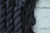 Julie Asselin Journey Sport charcoal Yarn