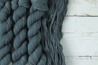Julie Asselin Journey Sport blue Yarn