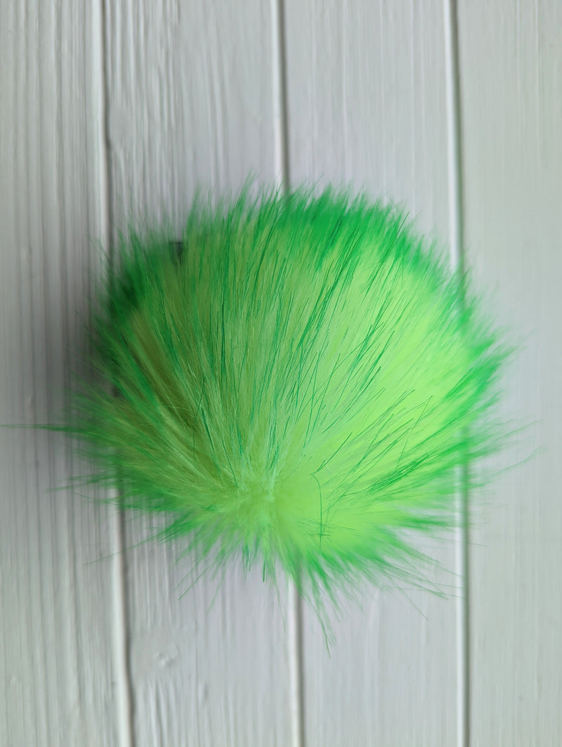 LOVaFUR Large Pom Poms (A-L)