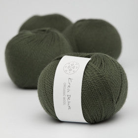 Krea Deluxe Organic Wool 1 Sport Yarn in Toronto, Canada – The