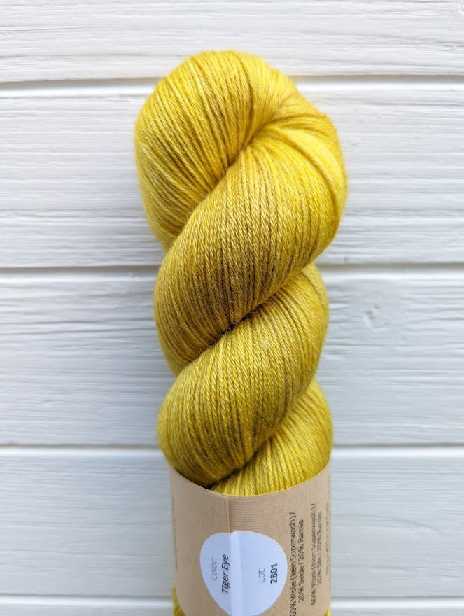 Mominoki Yarns - Ramie Silk